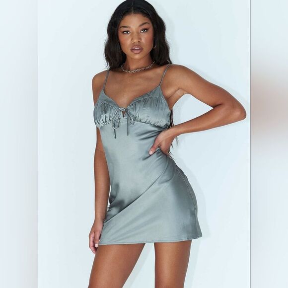 Princess Polly Hailee Satin Sweetheart Neckline Sleeveless Mini Dress 2US - Picture 1 of 4